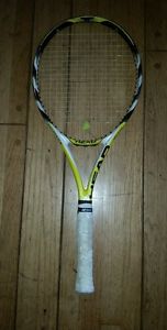 Head Microgel Extreme Midplus 100 head 4 3/8 grip Tennis Racquet