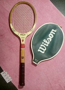 WILSON Crest WOOD TENNIS RACQUET RACKET VERY NICE with case no reserve auction