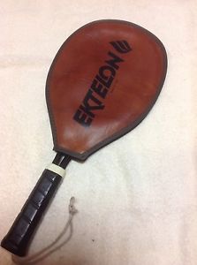 Ektelon Made in USA MEDIUM Racquetball Racquet w/ Cover