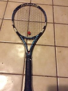 Babolat Pure Drive  300g, 4 3/8" tennis racquet, Wilson grip