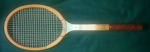 VINTAGE 1970s JIMMY CONNORS WILSON STAFF MODEL WOODEN WOOD TENNIS RACQUET RACKET