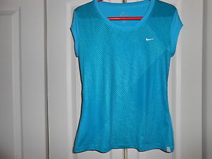 NIKE--TURQ./BLUES MATCHING TOP AND SKIRT---MEDIUM
