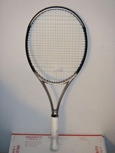 DONNAY - PRO ONE 97 - XENE CORE - TENNIS RACQUET   ( ( MINT USED ) )