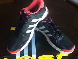 New Men's Barricade Team Addidas Tennis Shoes Size 8