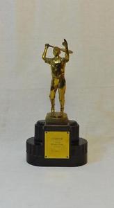 Gorgeous vintage huge 1953 racquet club tennis championship Bakelite trophy!
