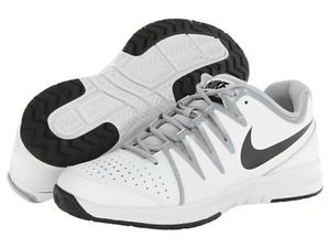 Mens Nike Vapor Court white/black running/tennis shoes