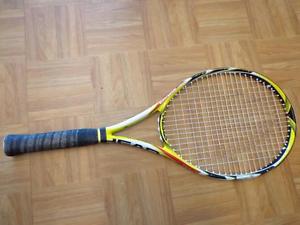 Head Microgel Extreme Pro 100 head 11.1oz 4 3/8 grip Tennis Racquet