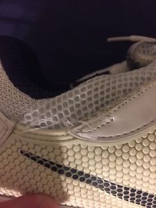 Authentic RAFAEL NADAL SIGNED AIR ZOOM ADVANTAGE SHOES