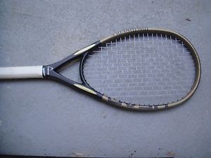 Head Intelligence is10 Powerframe Tennis Racket 4 1/2 i.s10