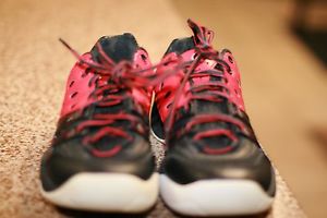 EKTELON RACQUETBALL SHOES T22 LOW RED / BLACK  MENS SIZE 8.5