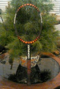 VINTAGE DONNAY BJORN BORG  PRO MEDIUM 4 WOOD RACQUET AVERAGE CONDITION BELGIUM