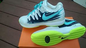 Nike Zoom Federer Tennis Shoes Clay Size 13