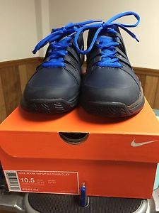 NIKE ZOOM VAPOR 9.5 TOUR CLAY - US 10.5 - NIB!