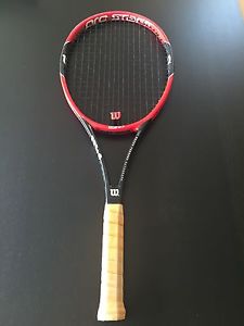 RF 97 Autograph Tennis Raquet 4 1/2 Grip