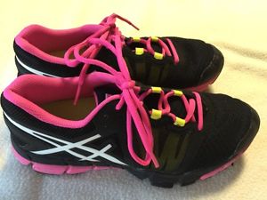 ASICS Women's GEL-Craze TR Cross-Training Shoe,Black/White/Hot Pink- Size 7.5