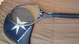 vintage KNEISSL BLUE STAR BIG L 5 4 5/8 Tennis Racket