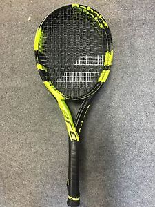 Babolat Pure Aero 2016 4 1/4 STRUNG (Tennis Racket 300g 10.6oz FSI Cortex Drive