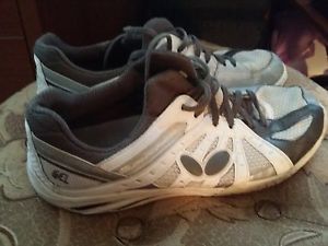 Butterfly Japan Men's Table Tennis Shoes ,size 9.5